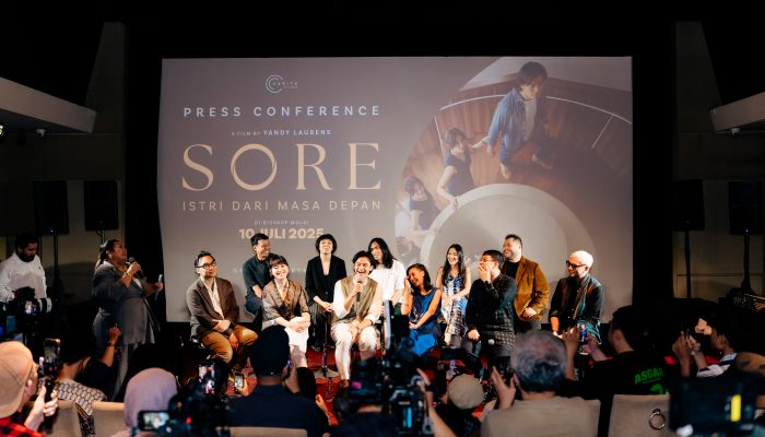 Film “Sore: Istri dari Masa Depan” Siap Tayang 10 Juli 2025, Sajikan Romansa Fantasi Epik Dion Wiyoko dan Sheila Dara