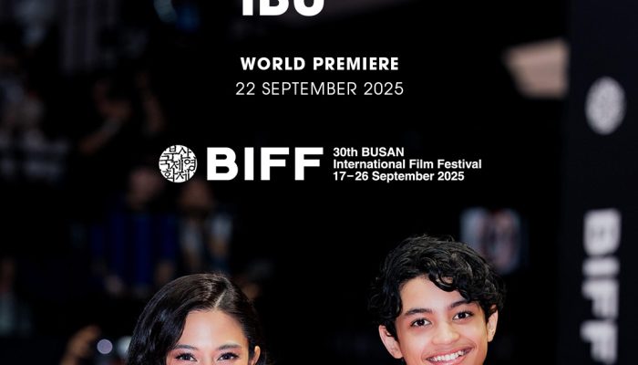 Dian Sastro & Ali Fikry Kompak di Red Carpet BIFF 2025