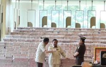 Uang Sitaan Kasus CPO Rp13 Triliun Bisa Untuk Renovasi 8.000 Sekolah, Kata Presiden